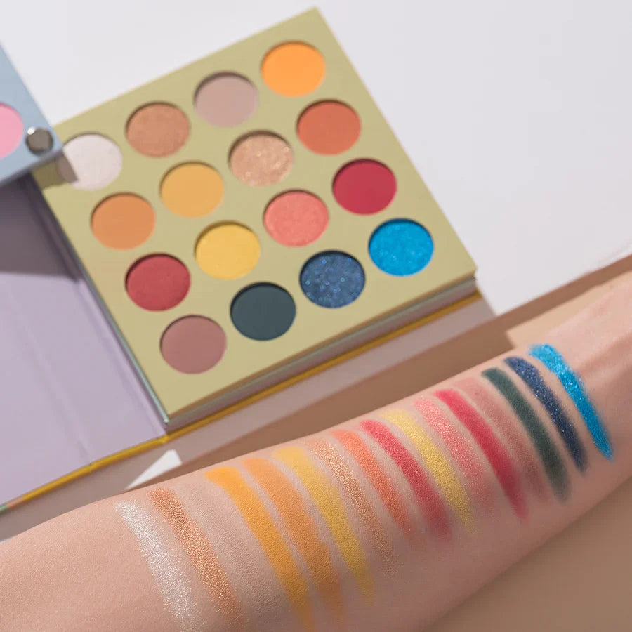 Beauty Glazed Color Twist Eyeshadow – Vibrant, Twist-On Color